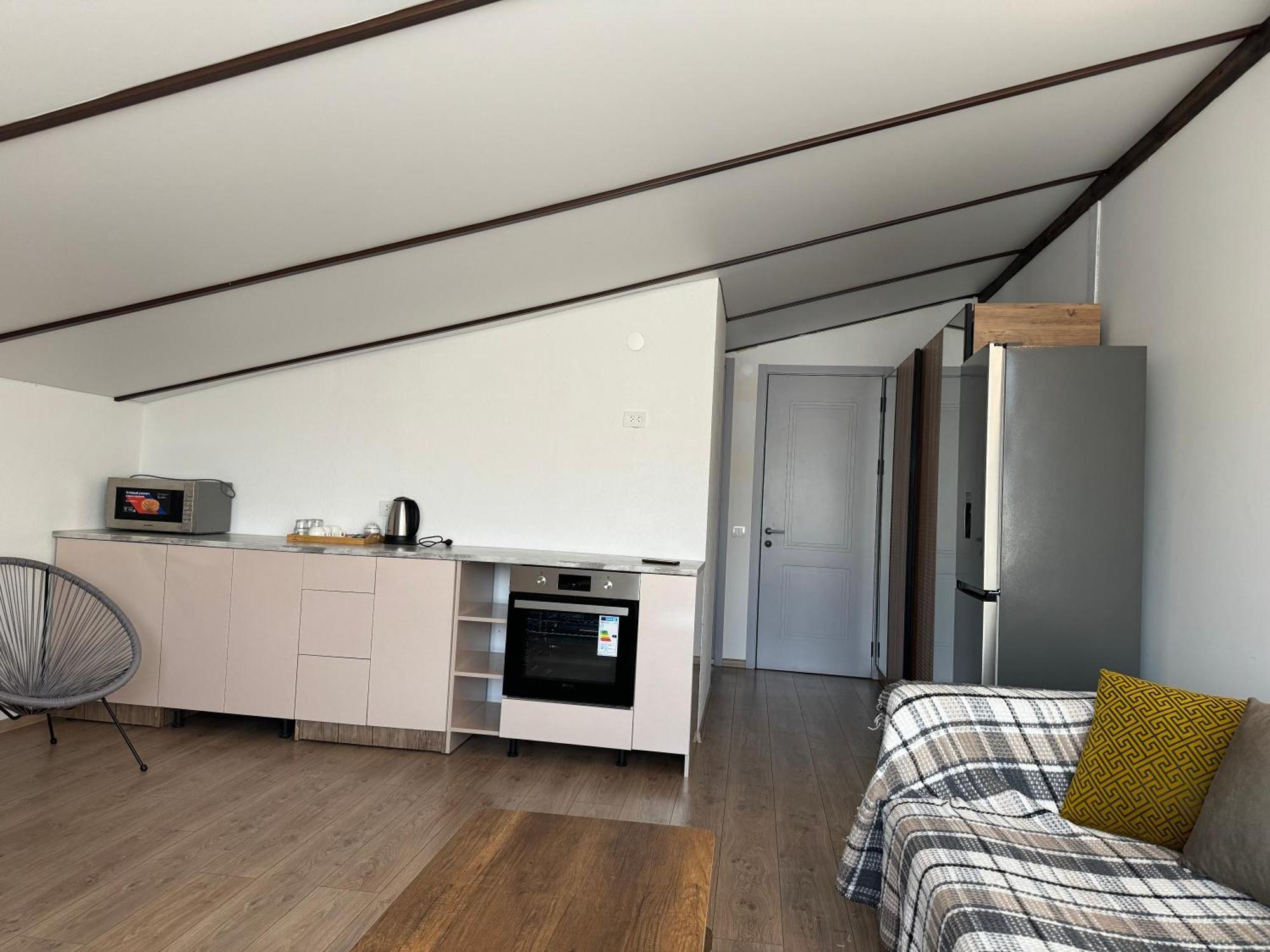 גורי Guest House Elene מראה חיצוני תמונה