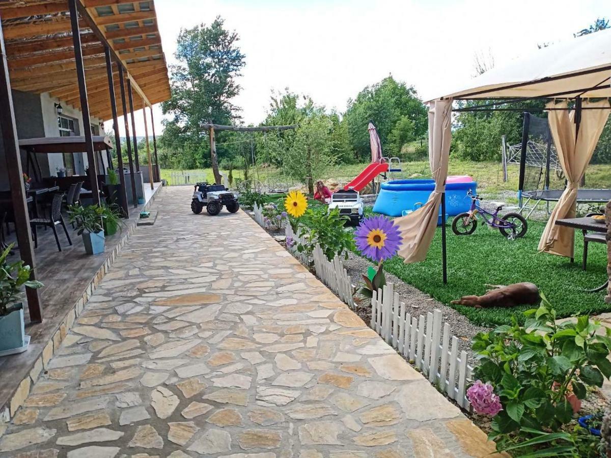 גורי Guest House Elene מראה חיצוני תמונה